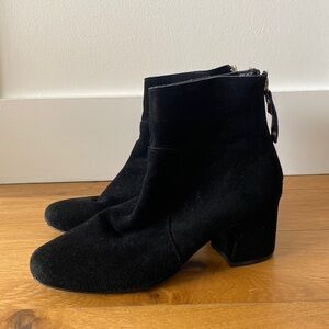 Urban Outfitters Suede heeled boots